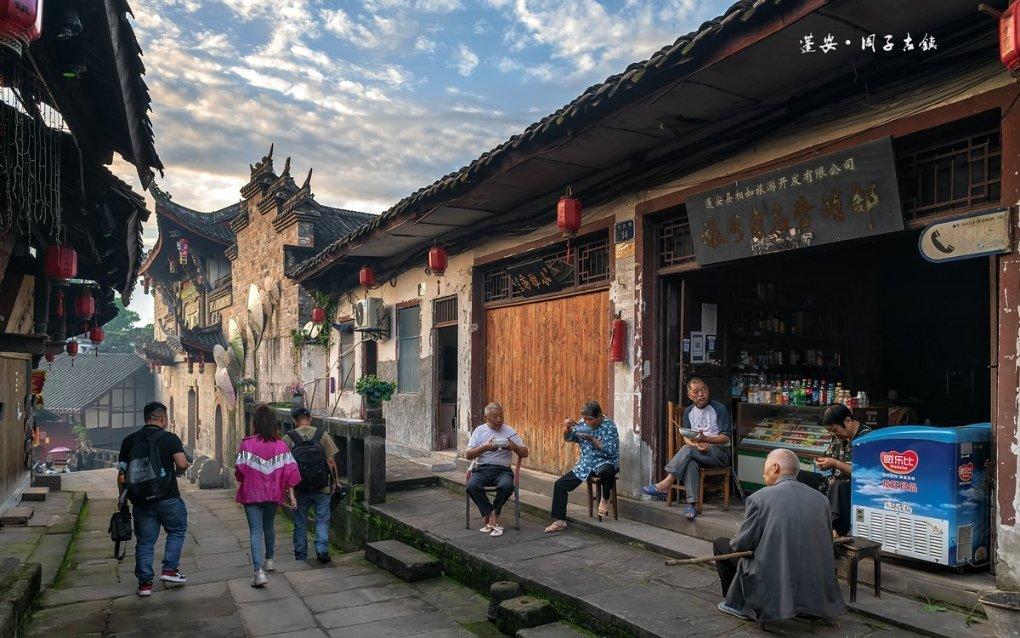 拥堵的停车场